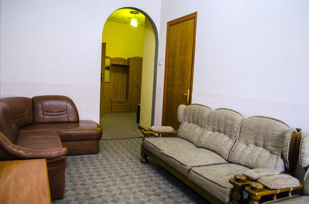 Filvarki-Centre Kamianets-Podilskyi Luaran gambar